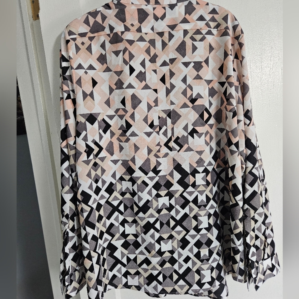 Calvin Klein Blouse Size LARGE - Picture 4 of 6